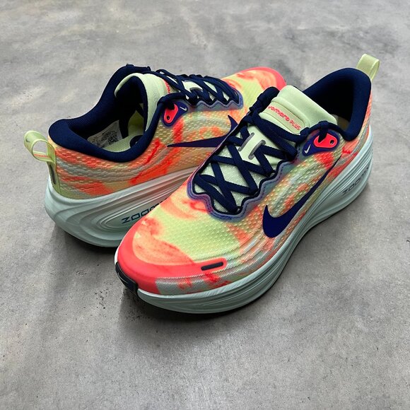 Nike Vomero Plus \'Barely Volt\' Men\'s Running IQ0605 701 - New main image 4
